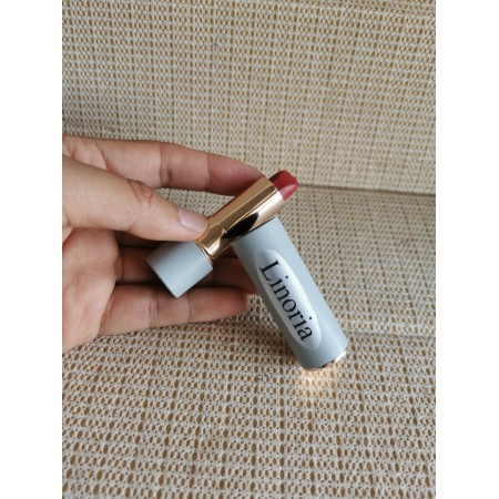 Linoria Beauty Liquid Lipstick - Suede - Highly Pigmented Lip Color - Non Feathering Lipstick, No Lip Liner Needed Linoria Beauty Liquid Lipstick - Suede - Highly Pigmented Lip Color - Non Feathering Lipstick, No Lip Liner Needed